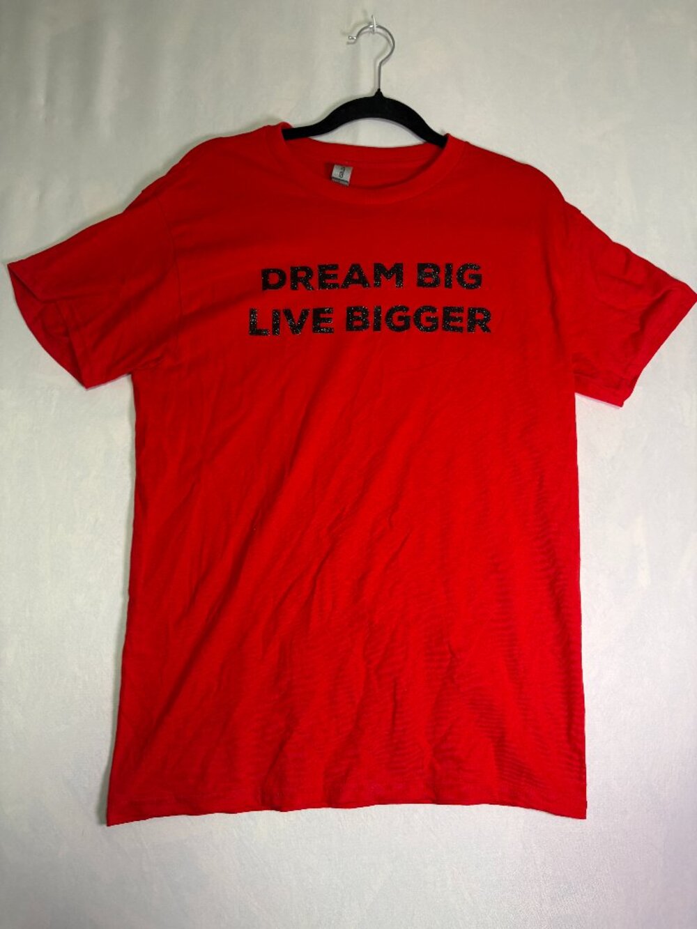Gildan Dream Big Live Bigger Red Black Glitter Graphic T-Shirt Medium